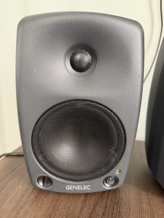 Genelec 8030A Bi-Amplified Studio Monitor Pro Audio Speakers Set Of 2 Pair