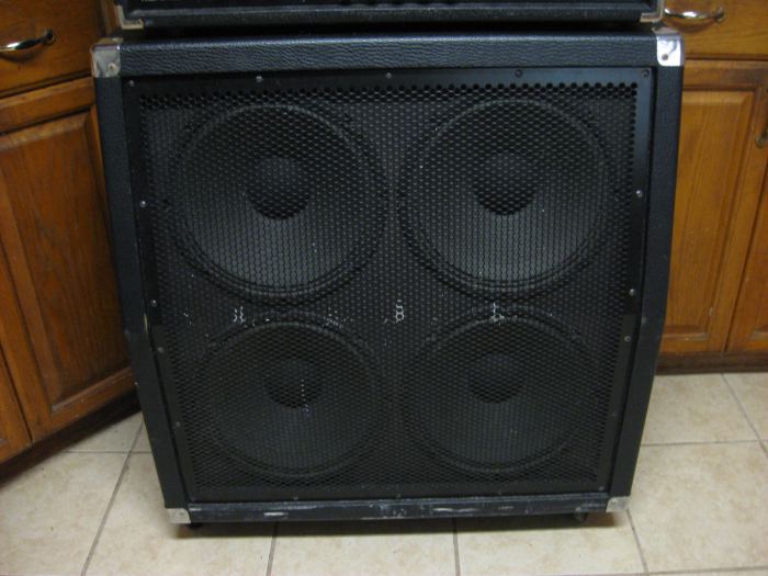 Bugera 333XL Amp Head w/Footswitch Plus Behinger BG412 cabinet Used PICKUP ONLY