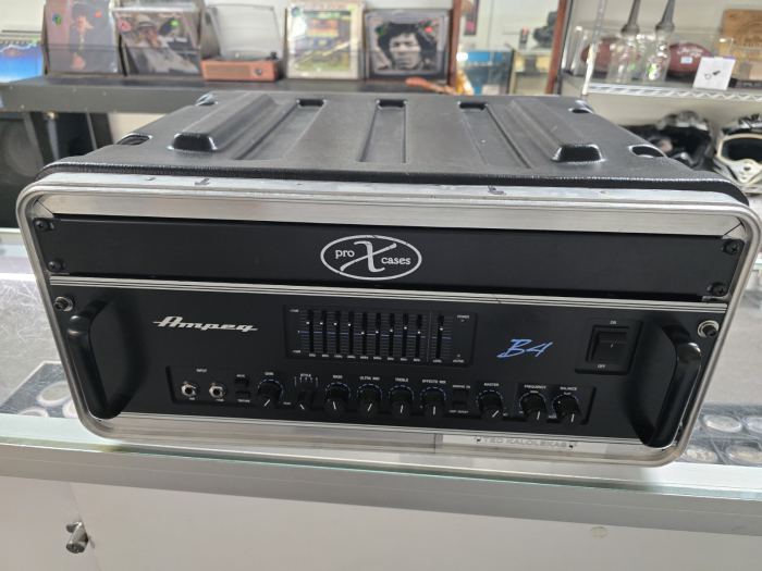 Vintage Ampeg B4 Bass Guitar Amplifier Rack Mount With Case.