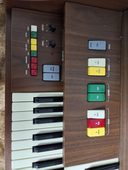 Hammond Organ, In Good Condition, ON Tune And Ready For Use