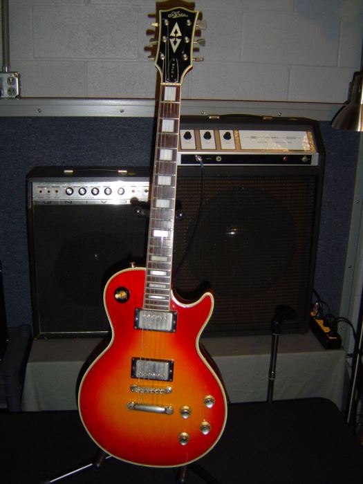 ARIA Electric Guitar Rare Vintage 1970's Made in Japan Les Paul Copy with Case