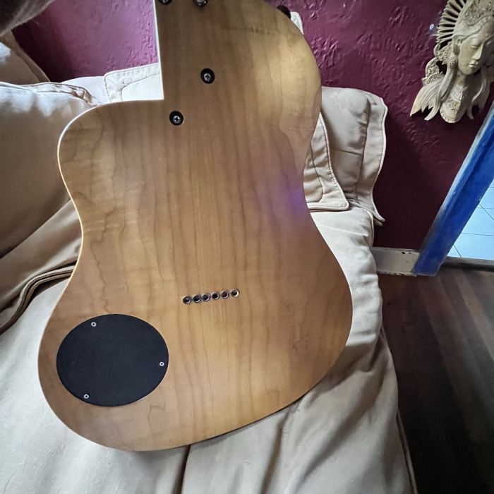 Rick Turner Renaissance guitar in mint condition