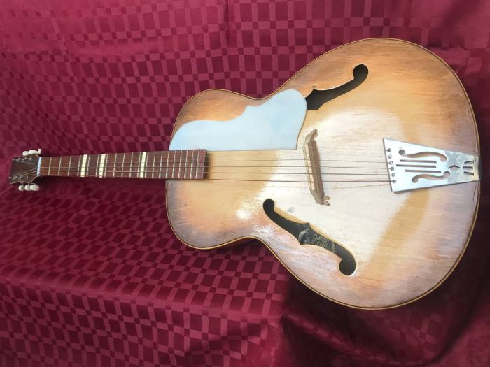 Vintage Lignatone Archtop Jazz Guitar Czechoslovakia 1960s Rare