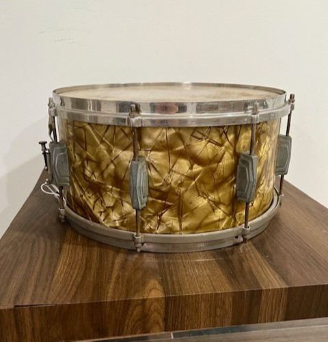 EXTREMELY RARE - Vintage Ludwig & Ludwig "Butterscotch Pearl" Drum Set