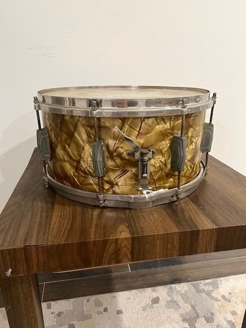 EXTREMELY RARE - Vintage Ludwig & Ludwig "Butterscotch Pearl" Drum Set