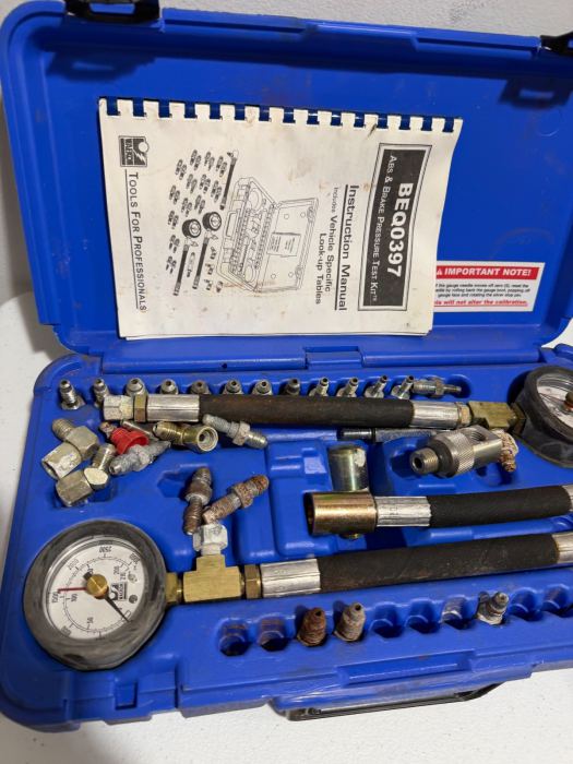 WAEKON Brake Pressure Test Kit BEQ0397 Tool Mechanics Garage Shop Specialty 3B