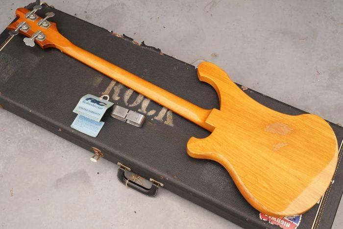 Rickenbacker 4001 V63 Electric Bass Guitar Mapleglo 1988 USA Vintage