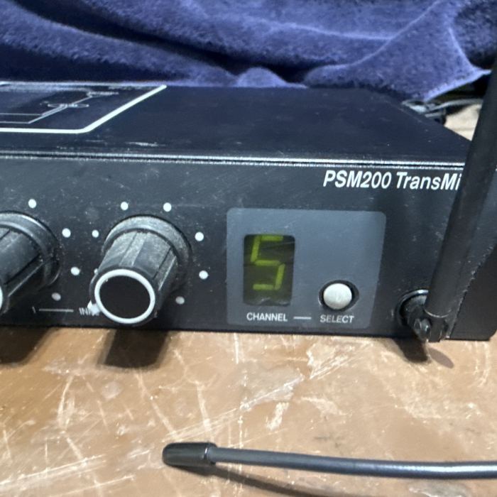 Shure PSM 200 In-Ear Monitor System