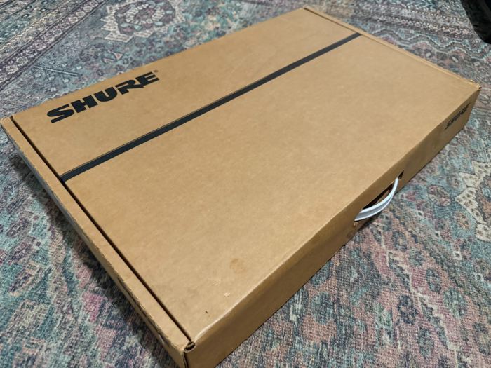 Shure ULXD4Q-G50 Quad Channel Digital Wireless Microphone Receiver G50 Band NEW